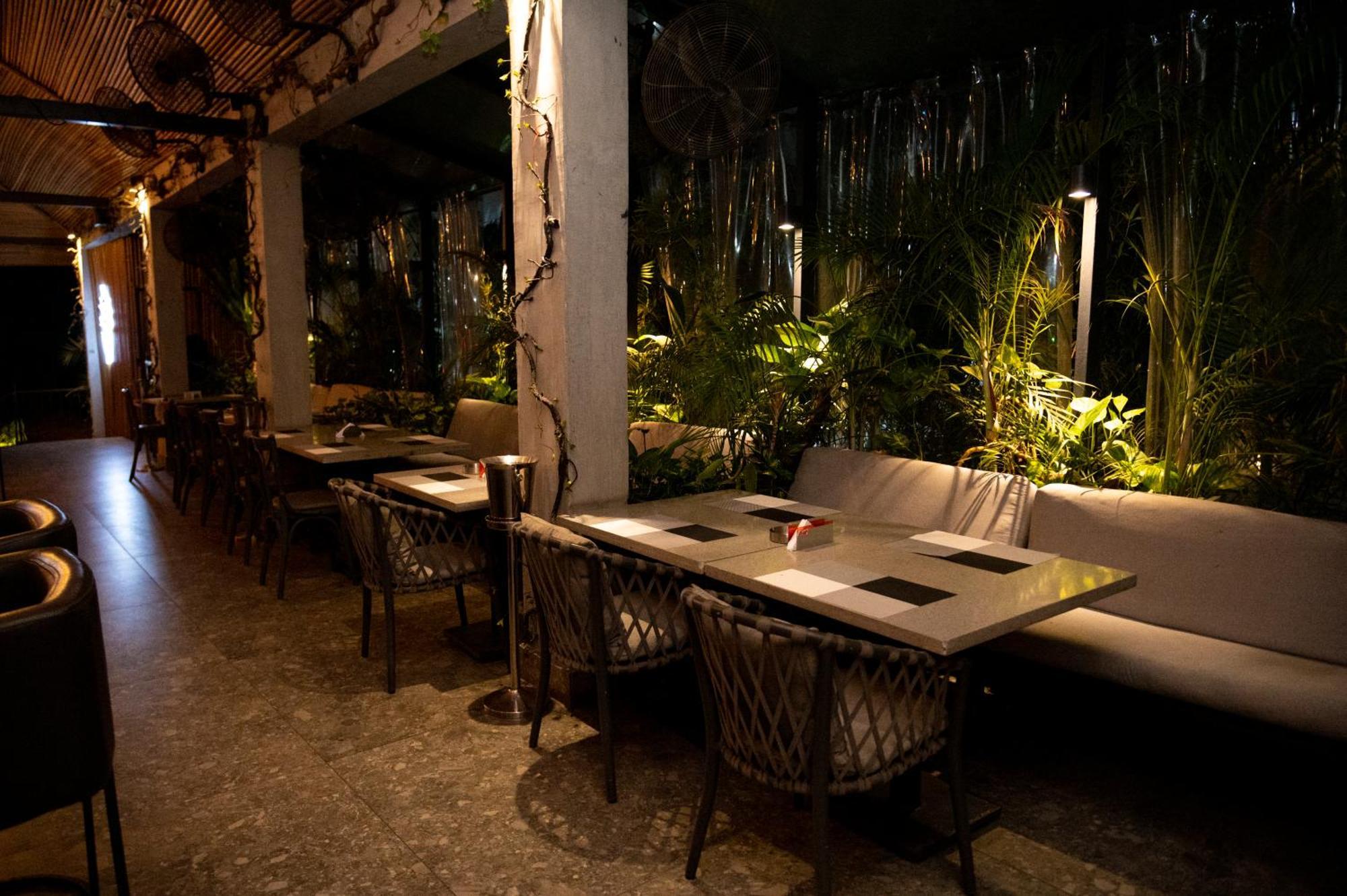 The Blowfish Hotel Lagos Bagian luar foto